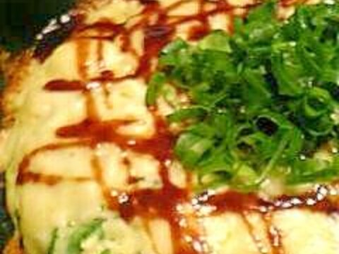 フライパンで野菜の入った山芋チーズ焼き♪